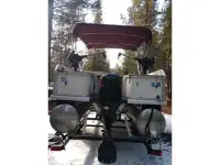 Sun Tracker Signature Series Fishing Pontoon 
