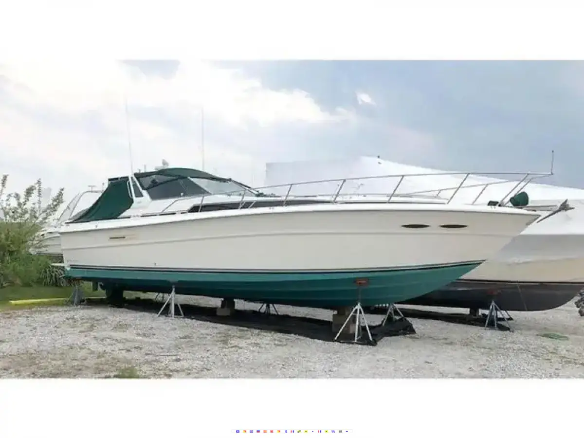 Sea Ray 390 Express Cruiser Sea Ray 390 Express Cruiser