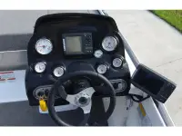Tracker Nitro Z7 