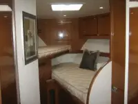 Post Yachts Convertible 