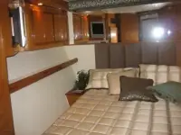 Post Yachts Convertible 