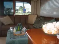 Post Yachts Convertible 