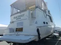 Silverton 392  372 