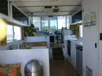River Queen Houseboat 