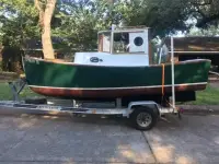 Custom Built Classic Vintage Design Wood Tug Boat 18