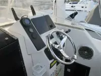 Intrepid 23 Walkaround