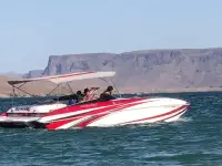 Nordic 26 Deck Boat