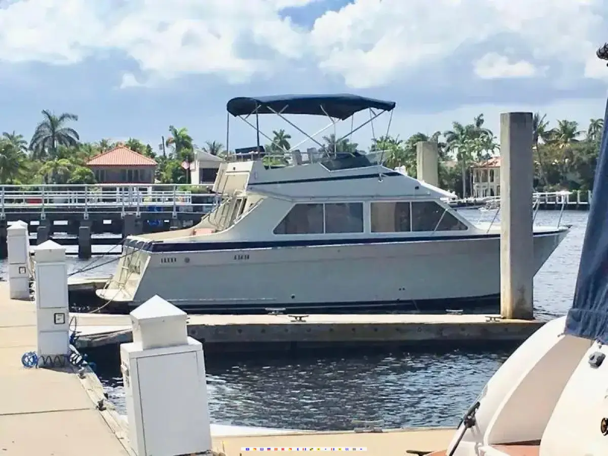 Tollycraft Sport Cruiser Tollycraft Sport Cruiser