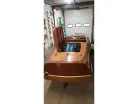 Chris Craft Deluxe Runabout 