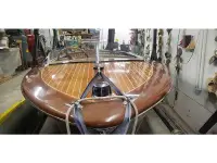 Chris Craft Deluxe Runabout