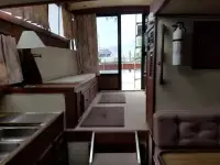 Marinette Sedan 32 
