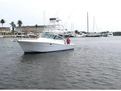 Topaz 38 Sportfish 