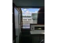 Sea Ray Express Cruiser 