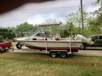 Boston Whaler 22 Revenge Walkthrough Cabin 