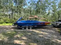 Howard 26 ft cat 