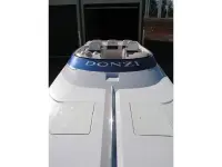 Donzi ZR 
