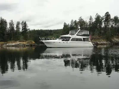 Navigator Pilothouse 