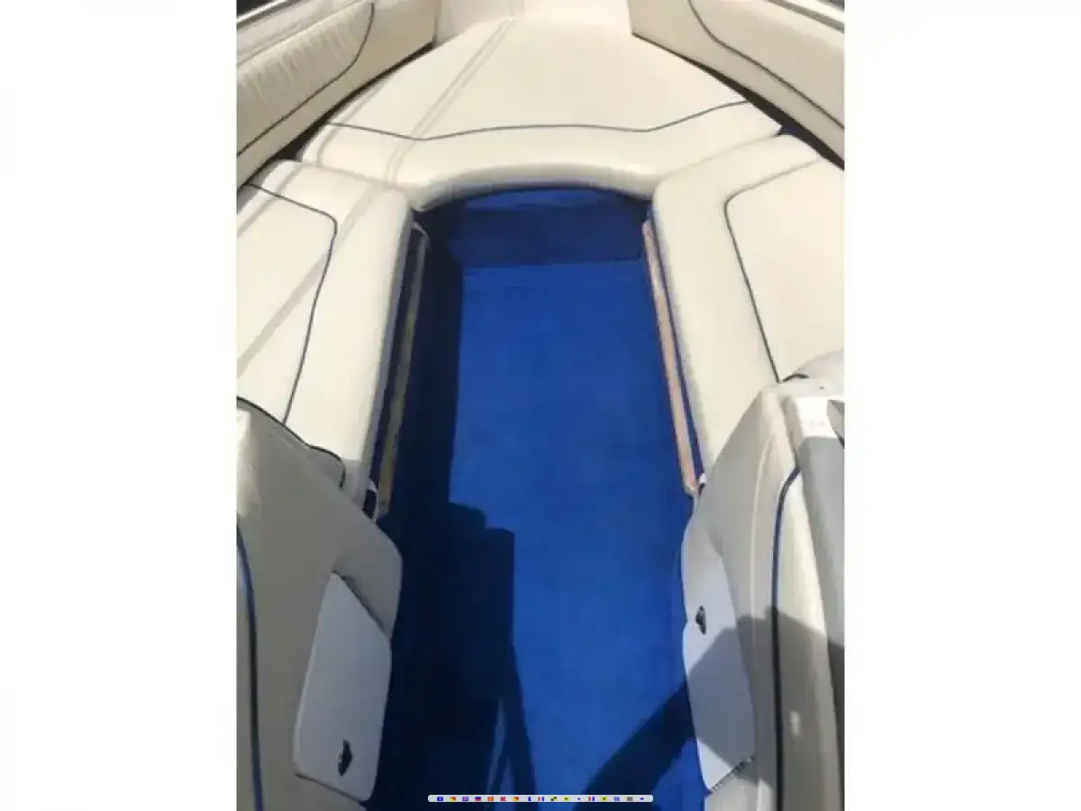 Bayliner Capri  Photo 7