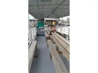 Maurell Pontoon with head