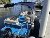 Sun Tracker Topper 1542 LW  Pontoon 