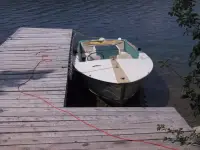 Chris Craft Cavalier 