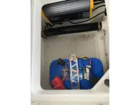 Boston Whaler Montauk 210 