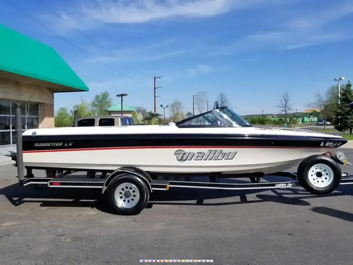 Malibu Sunsetter LX 