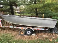 Crestliner Runabout 