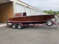 St Clair BoatworksM ahogany Runabout 21 