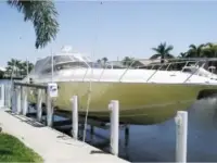Fountain Hardtop Express Cruiser 