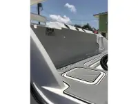 Blackfin 242CC