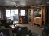 Sumerset Houseboat
