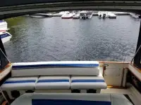 Sea Ray Sundancer 