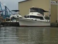 Mainship 36DC 