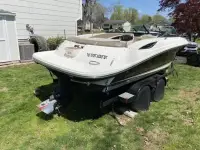 Sea Ray SLX 210 