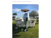 Carolina Skiff 218dlv