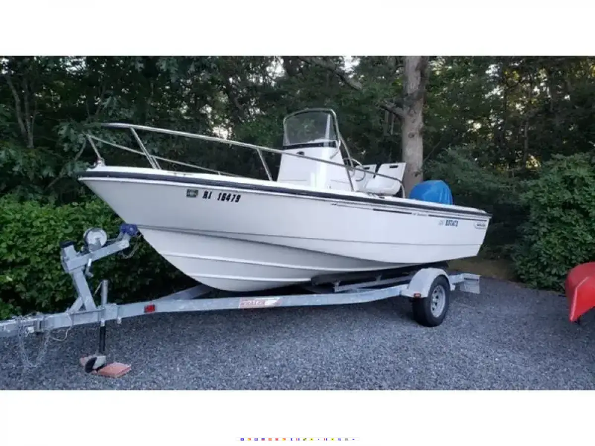 Boston Whaler 190 Nantucket Boston Whaler 190 Nantucket