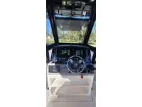 Robalo R272