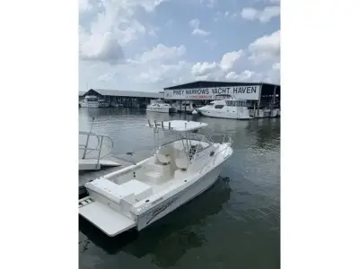 Sportcraft 241 Walkaround 