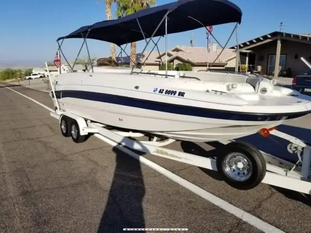 Chaparral 252 Sunesta 