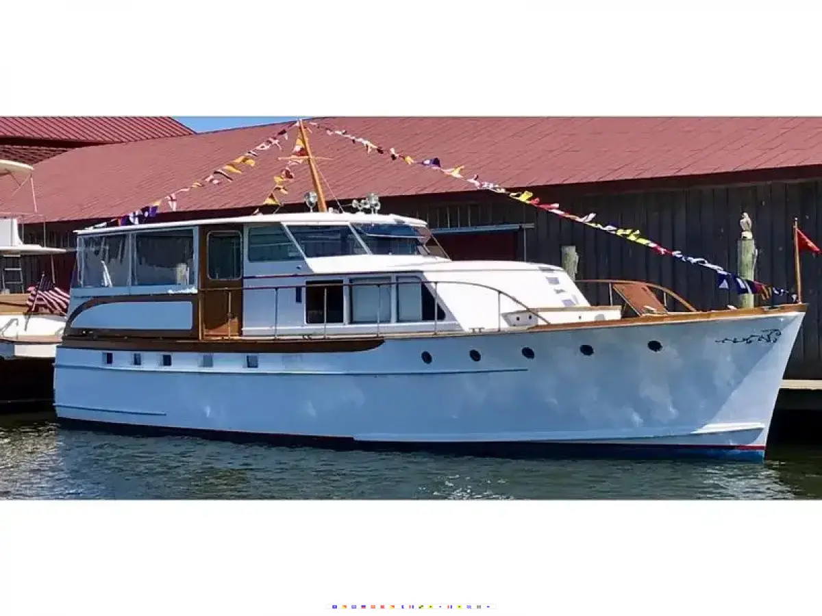 Trumpy Cruiser 