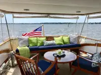 Trumpy Cruiser 