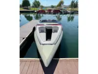 Lightning Open Bow Mid Cabin