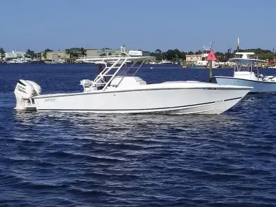 Jupiter 31 Cuddy Center Console 