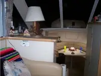 Carver 325 Aft Cabin