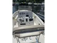 NauticStar 211 Coastal 