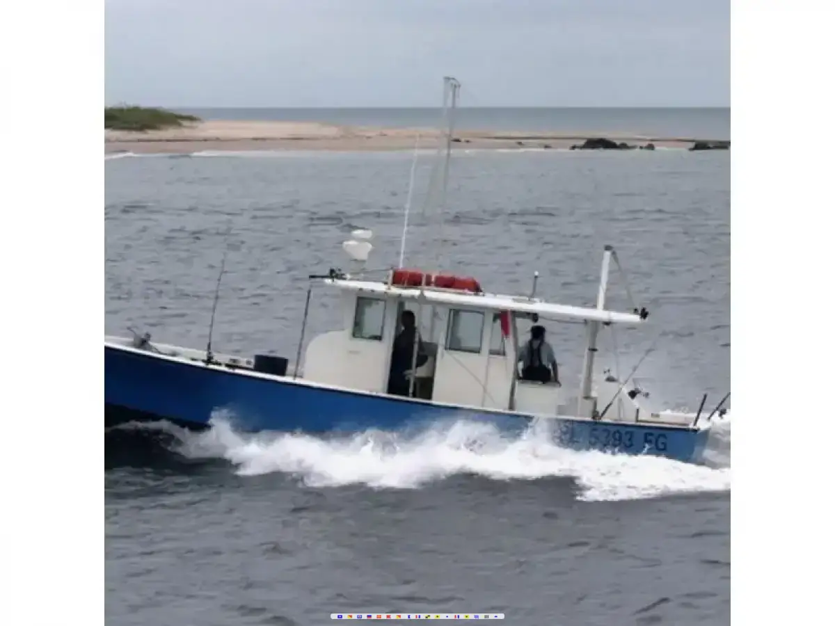 Commercial Fishing Boat 34 