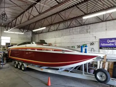 Superboat 32 Cat 