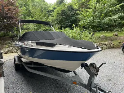 Bayliner 215 BR 