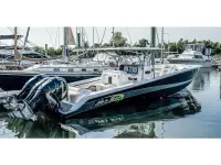Nor-Tech 390 Sport Cuddy 